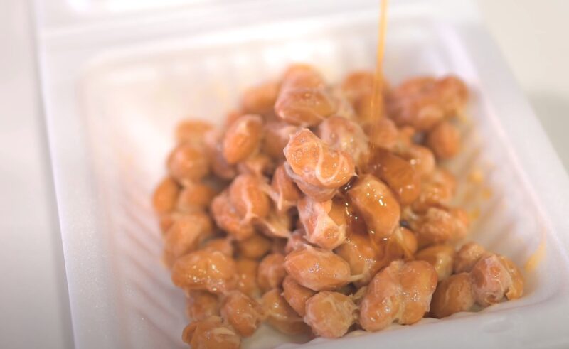 What is the texture of natto